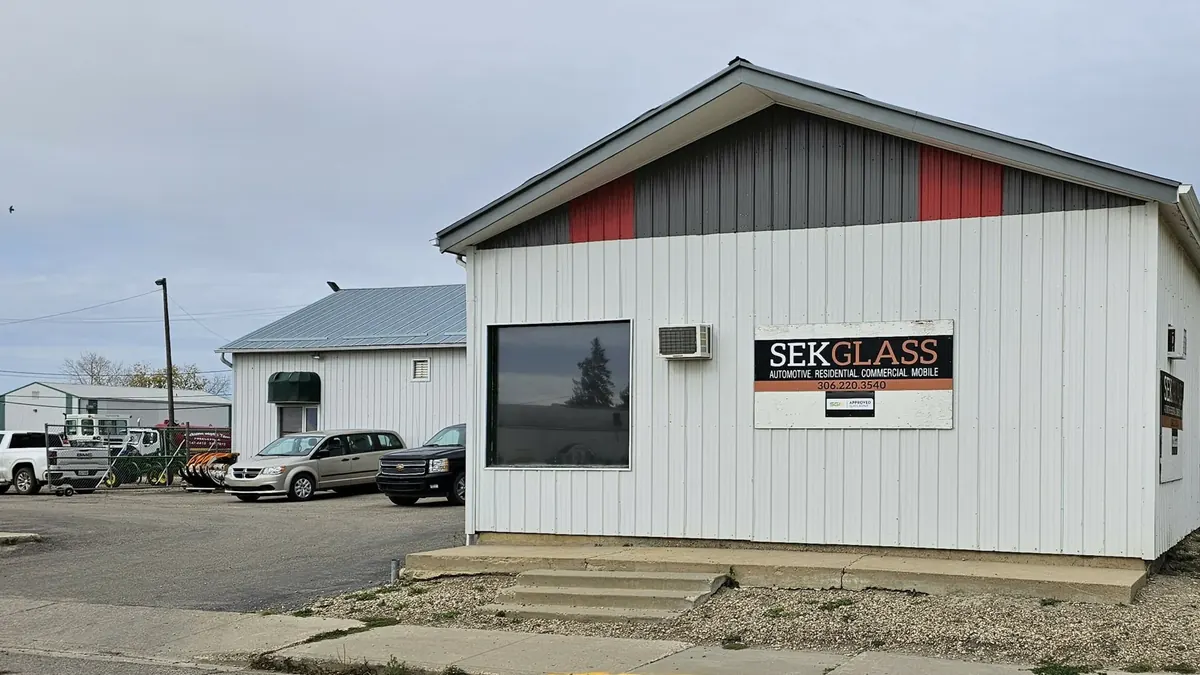 SEK Glass mobile service base in Kamsack, Saskatchewan